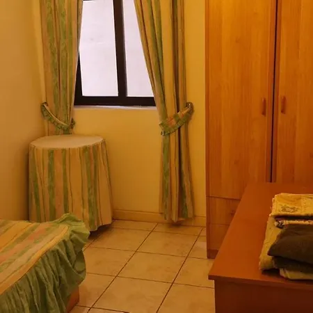 3 Bedrooms Sea View Flat At